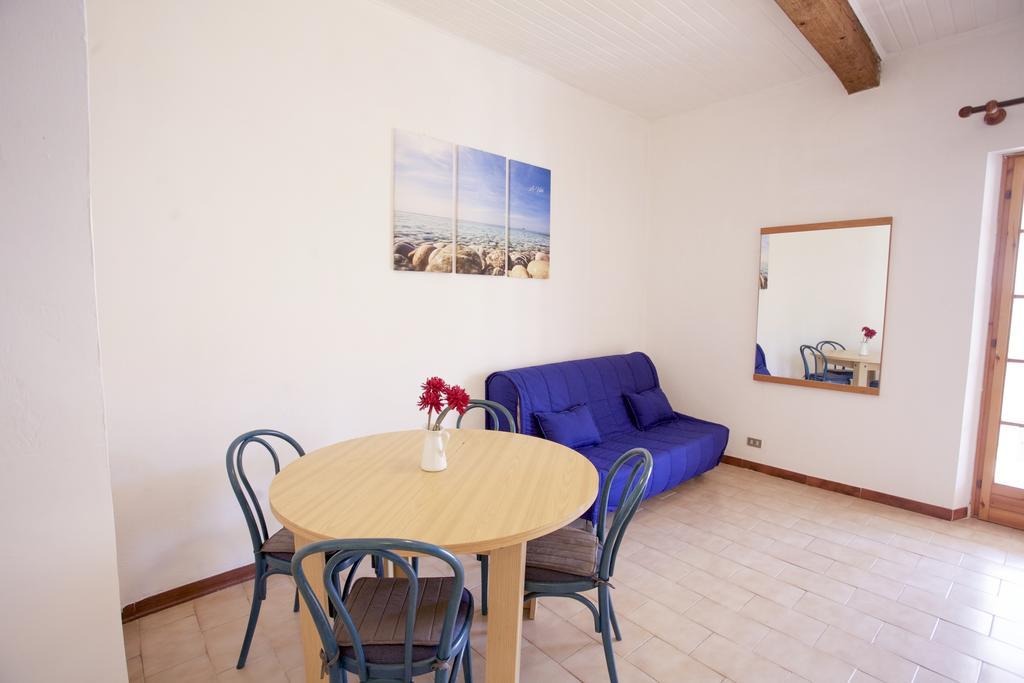 Villa Conti Residence Lacona Eksteriør bilde