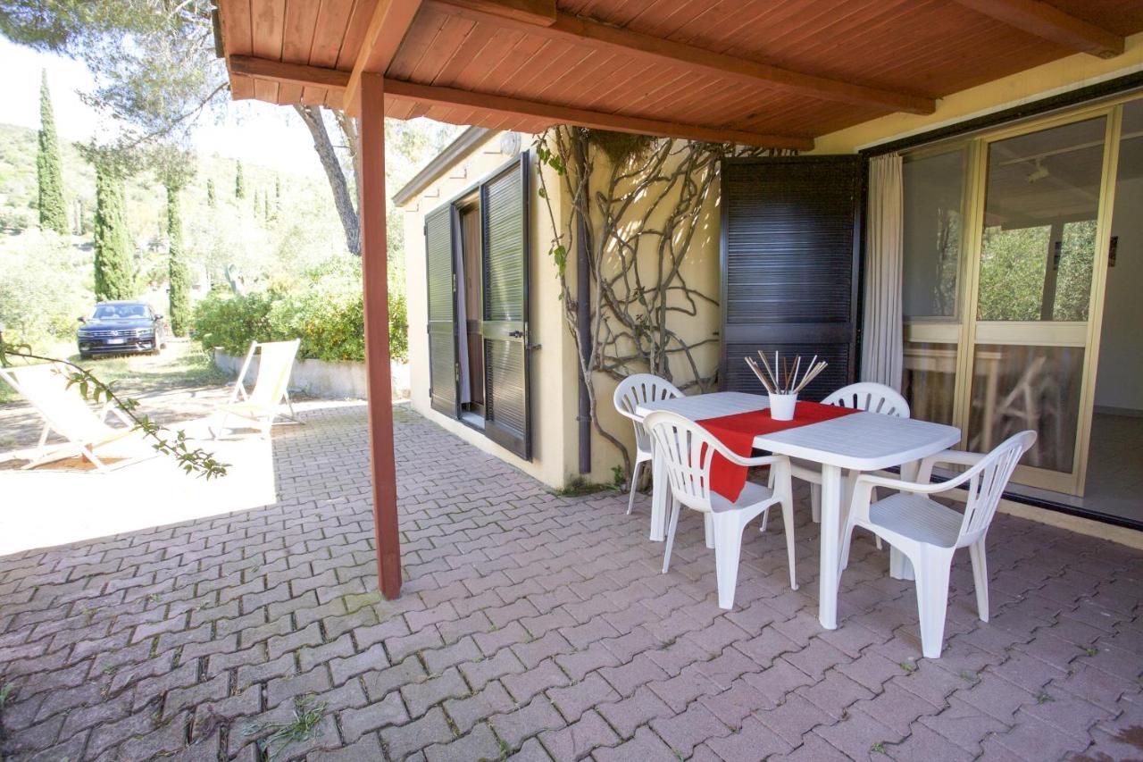 Villa Conti Residence Lacona Rom bilde